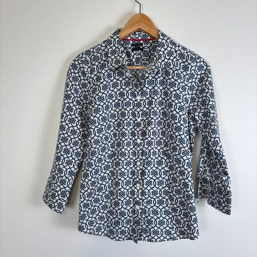 Talbots Petites 8P Shirt Wrinkle Resistant Navy White Geometric Knot Button Up
